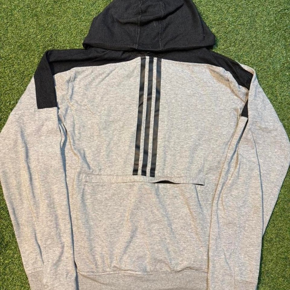 Adidas pullover hoodie size M. Grey and black athletic hoodie with oversized 3